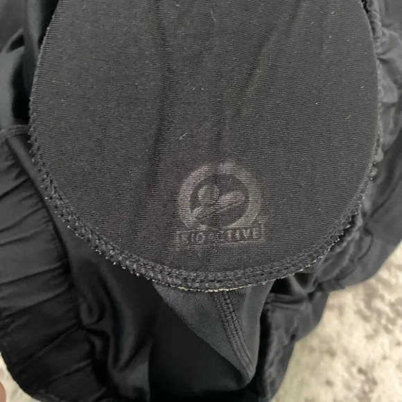 LL Bean shorts hiking cycling black medium - Picture 6 of 11